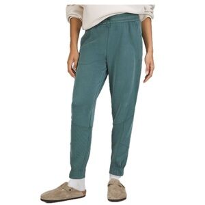 Lululemon Brushed Softstreme Ribbed High Rise Jogger Pant Green Jasper size 8